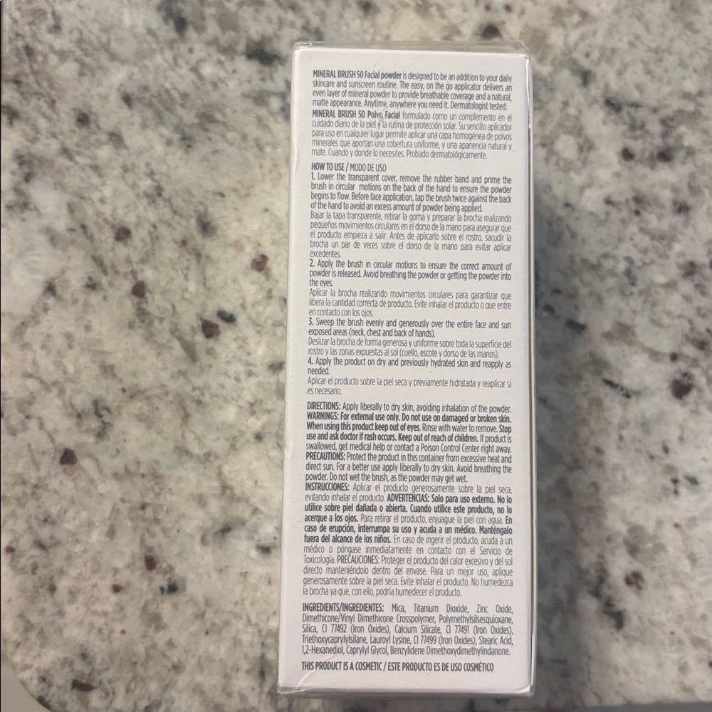 Isdin Mineral Brush On The Go Facial Powder 50 - Picture 3 of 4